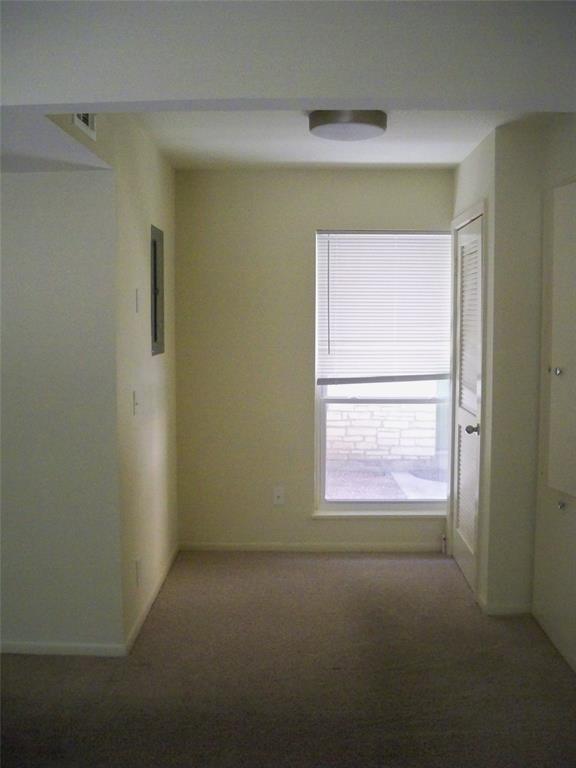 Foto del edificio - 2706 Cole St