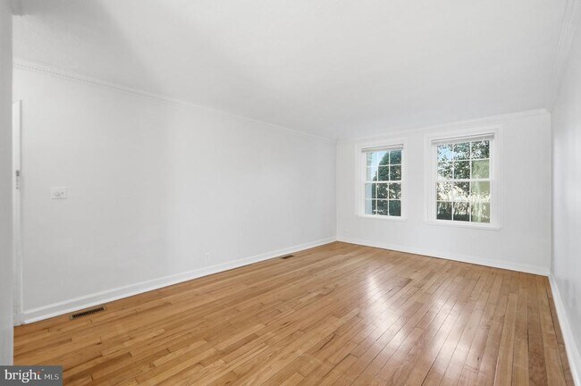 Building Photo - 4431 36th St S