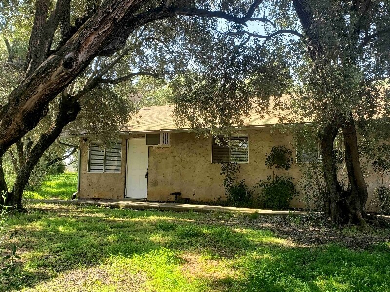 Primary Photo - 349 Table Mountain Blvd