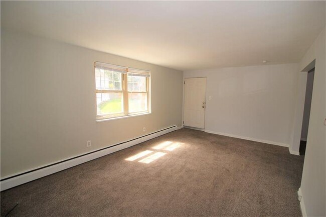 Building Photo - 11523 Frankstown Rd