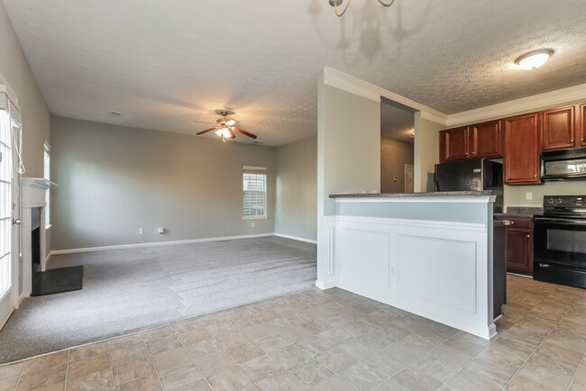 Foto del edificio - 4-Bedroom Home in Madison Pointe, Hampton GA