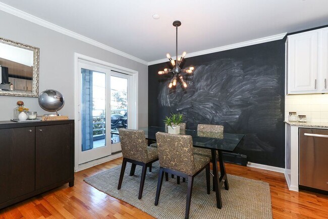 Foto del edificio - 757 North Point St