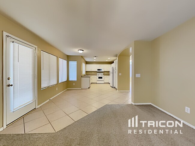 Foto del edificio - 13700 N 82nd Ln
