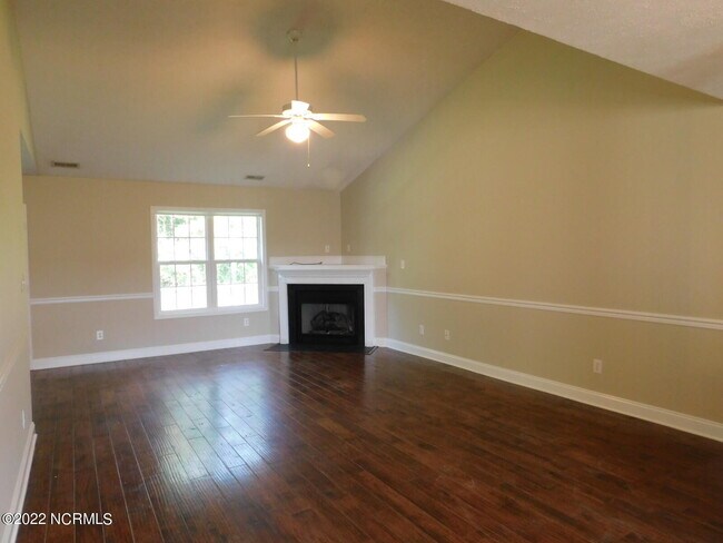 Foto del edificio - 1504 Mesquite Ct