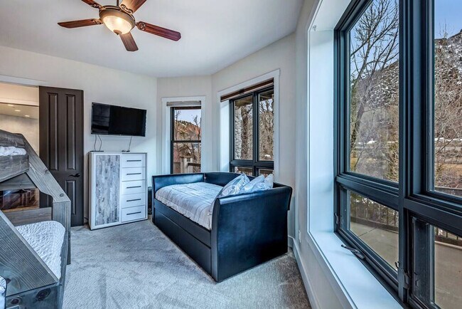 Foto del edificio - 26513 Colorado 82-SI ID1018159P