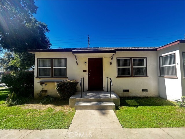 Foto del edificio - 1015 Thompson Ave