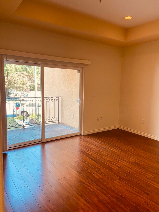 Foto del edificio - 303 W Verdugo Ave