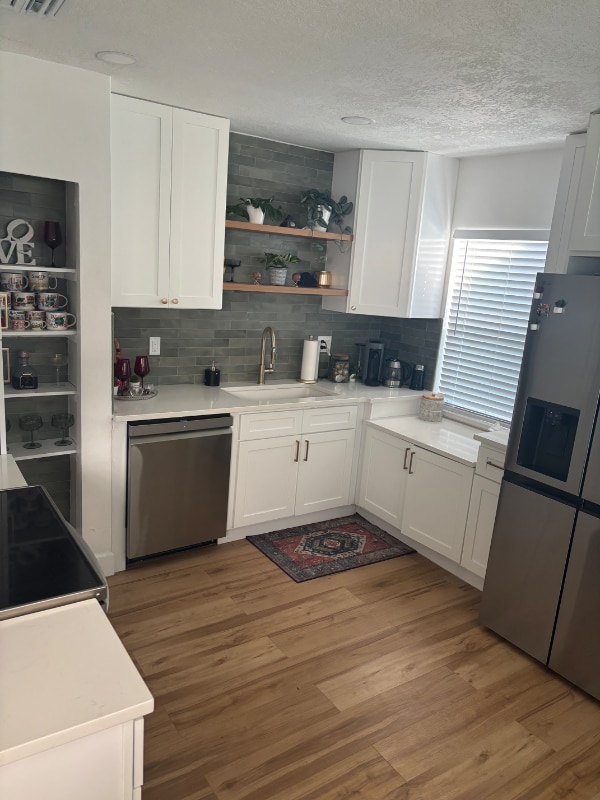 Building Photo - 215 N Glenwood Ave