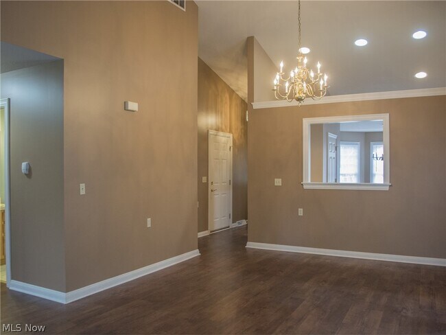 Foto del edificio - 9647 Market St