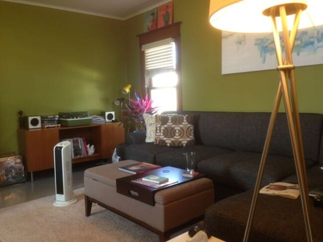 Foto del edificio - 2500 Fuller Ave NE