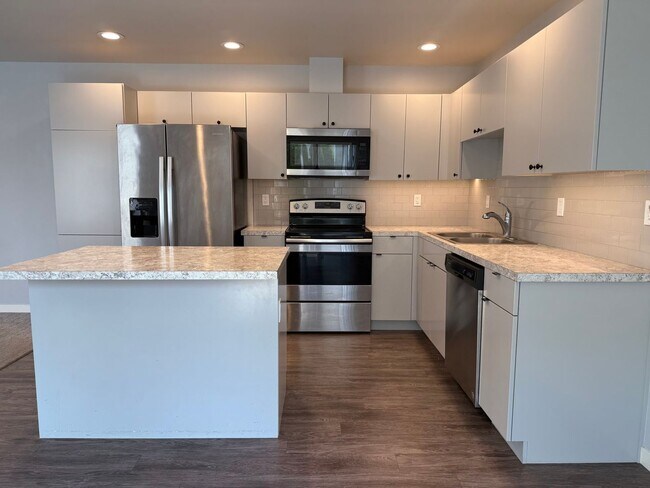 Foto del edificio - 7417 Saddlebrook Lp