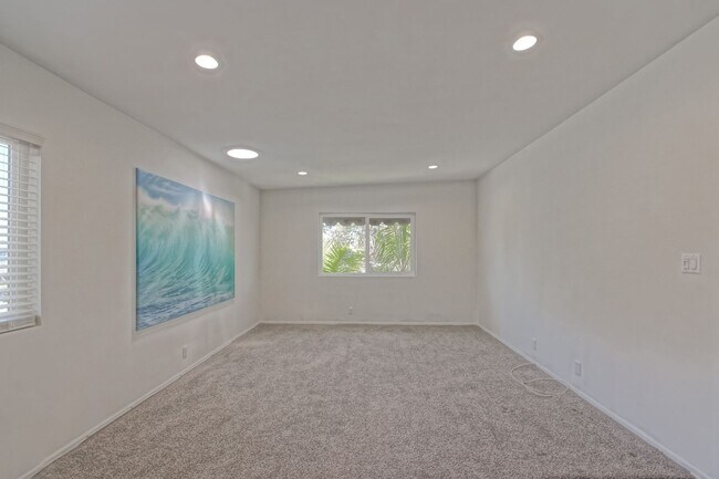 Foto del edificio - 3856 W 242nd St