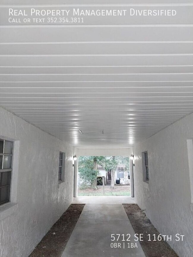 Foto del edificio - 5712 SE 116th St