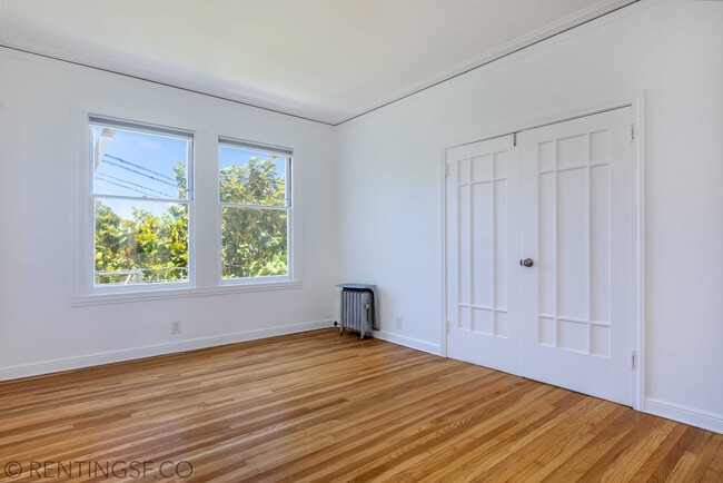 Building Photo - 2625 Franklin St