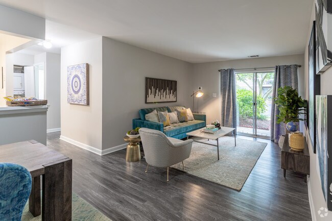 2HAB, 1BA - 903 ft² - Woodside Apartments