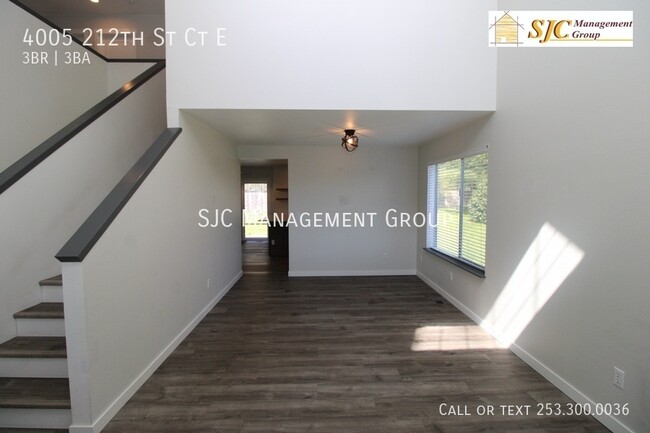 Foto del edificio - 4005 212th St Ct E