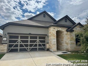 Foto principal - 3866 Legend Hill