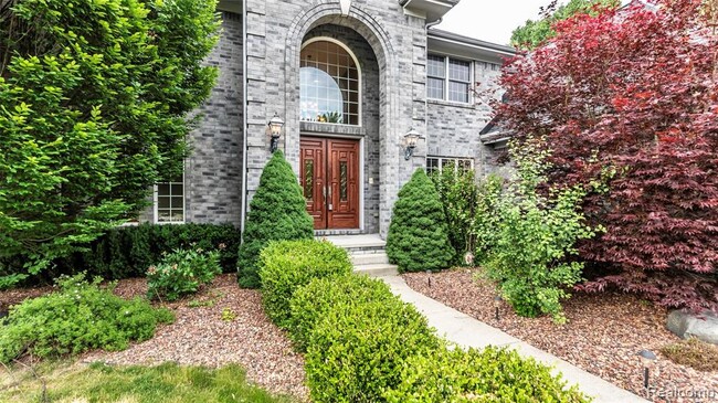 Building Photo - 1378 Regents Park Ct