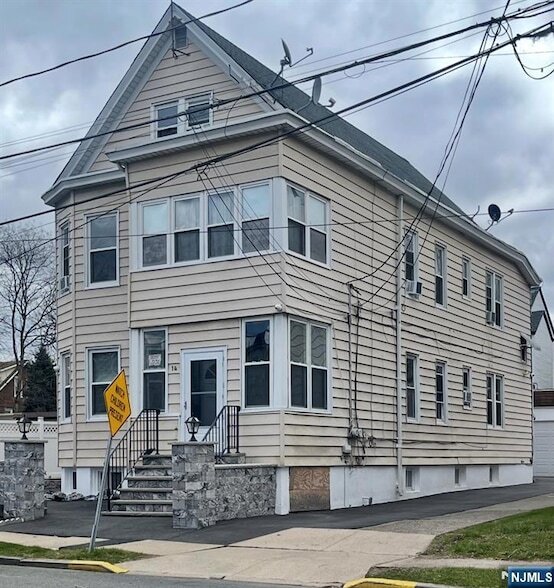 14-16 N 10th Street Unit 2 - 14-16 N 10th Street Unit 2