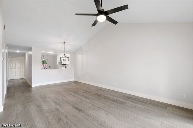 Foto del edificio - 520 Augusta Blvd