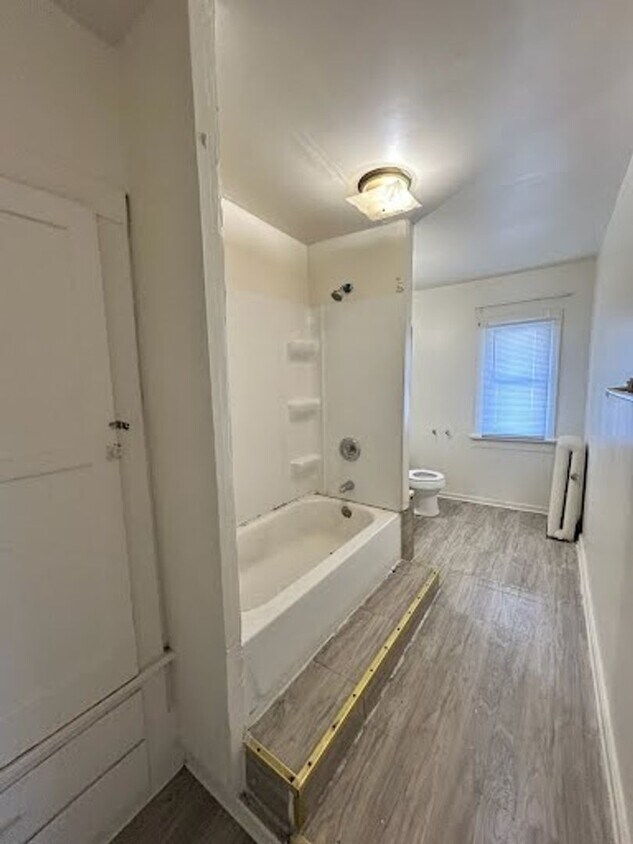 Foto principal - 2504 W.Scott (Aka 1143 S 25th)