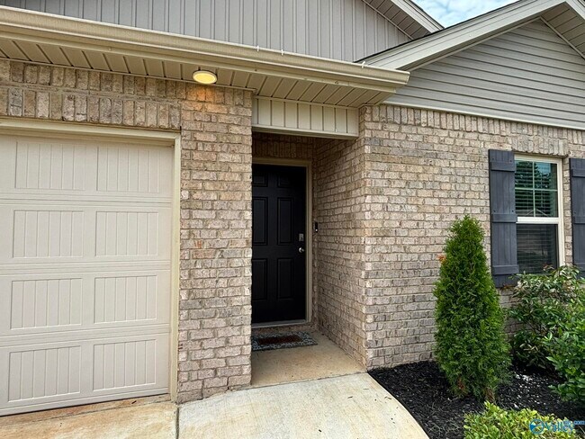 Foto del edificio - 206 Murphy Ln