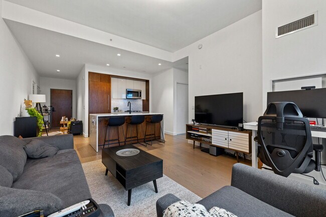 Foto del edificio - 75 Park Ln S
