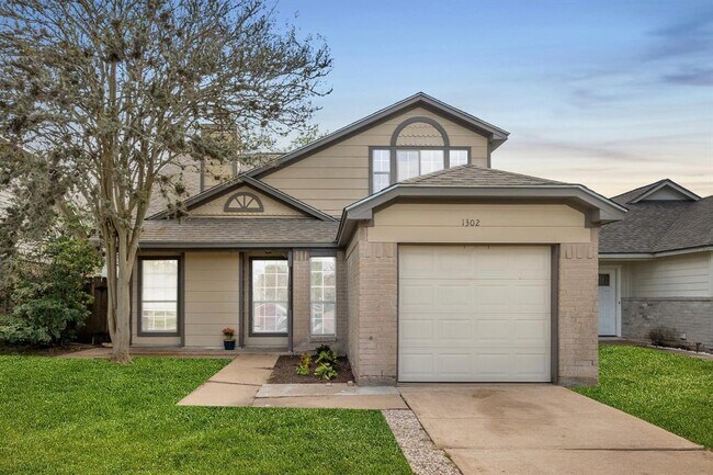 Foto del edificio - 1302 Chelsea Ln