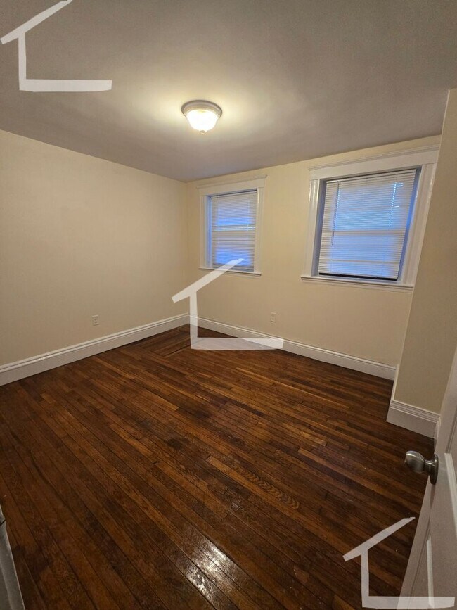 Foto del edificio - 1748 Commonwealth Ave