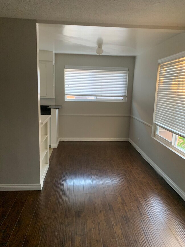 Foto del edificio - 832 S Gramercy Pl