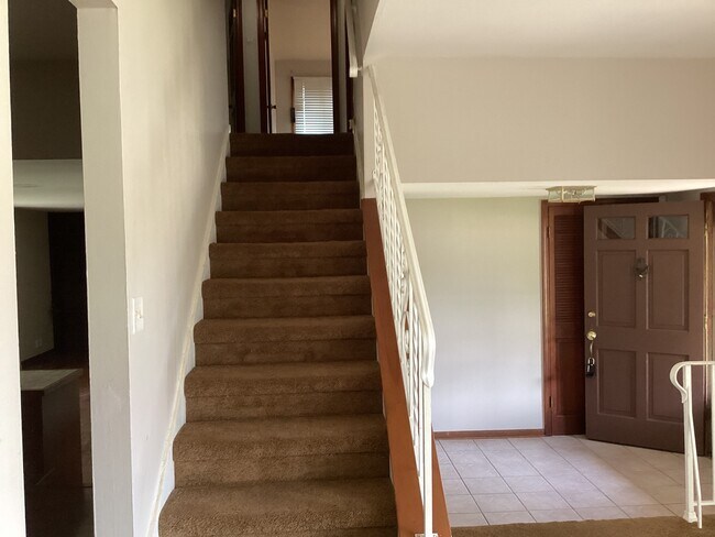 Foto del edificio - 928 N Rohlwing Rd