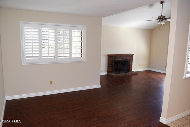 Building Photo - 30883 Overfall Dr
