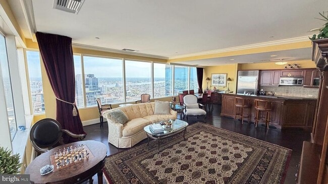 Foto del edificio - 50 S 16th St