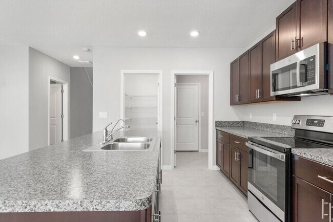 Foto del edificio - Brand New Home For Rent in Touchstone