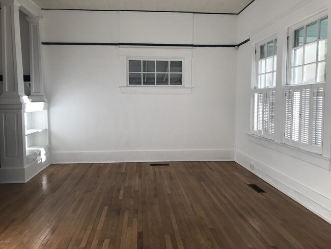 Foto del edificio - 621 NE 26th Ave