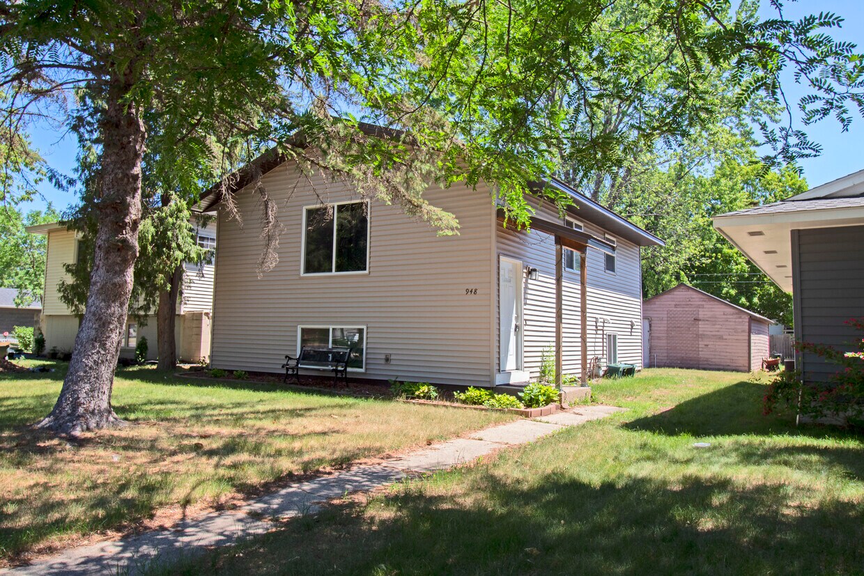 Primary Photo - 948 36th Ave N