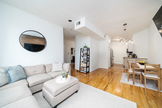 Building Photo - 201-203 14th St