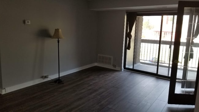 Building Photo - 5907 Tamar Dr