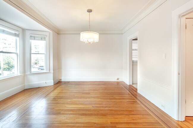 Foto del edificio - 2921 Washington St