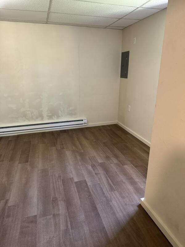 Foto del edificio - 318-320 West Market Street - 5