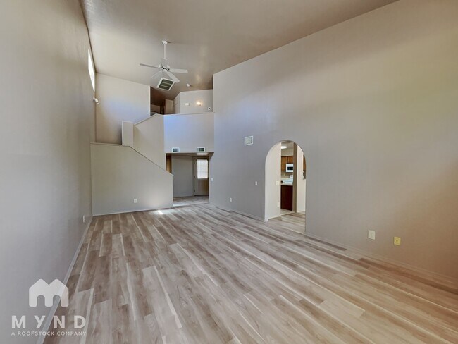 Foto del edificio - 2934 W Laquila Aerie