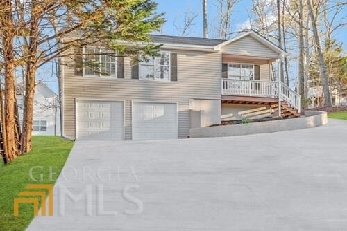 Building Photo - 3335 Catalina Dr