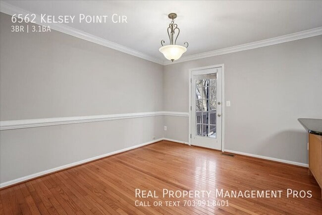 Building Photo - 6562 Kelsey Point Cir