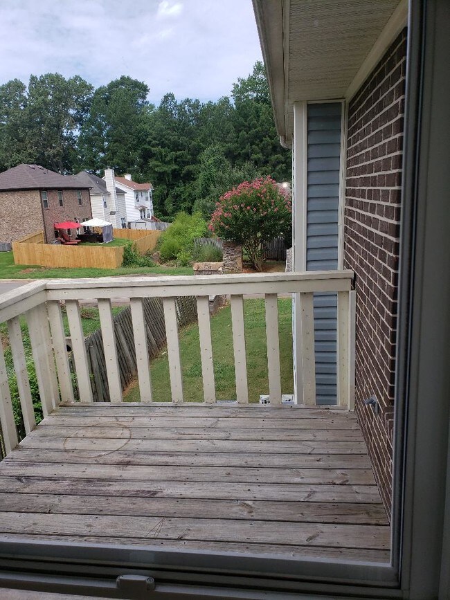 deck - 2108 Liberty Dr