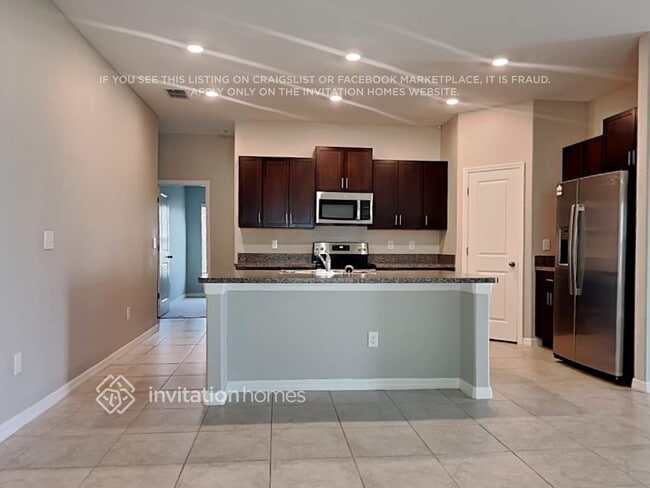 Building Photo - 1408 Flower Dust Dr