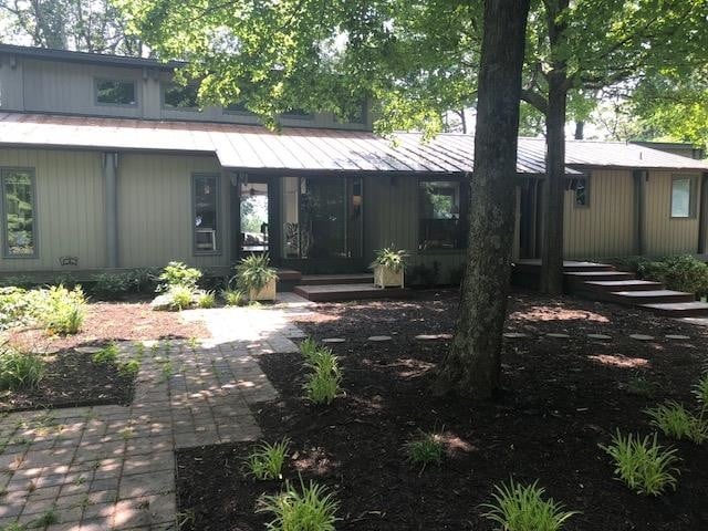 Building Photo - 5420 Stanford Dr