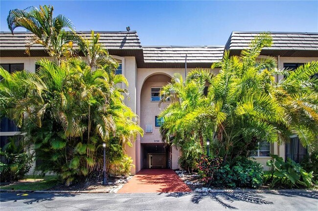 Foto del edificio - 3700 S Osprey Ave
