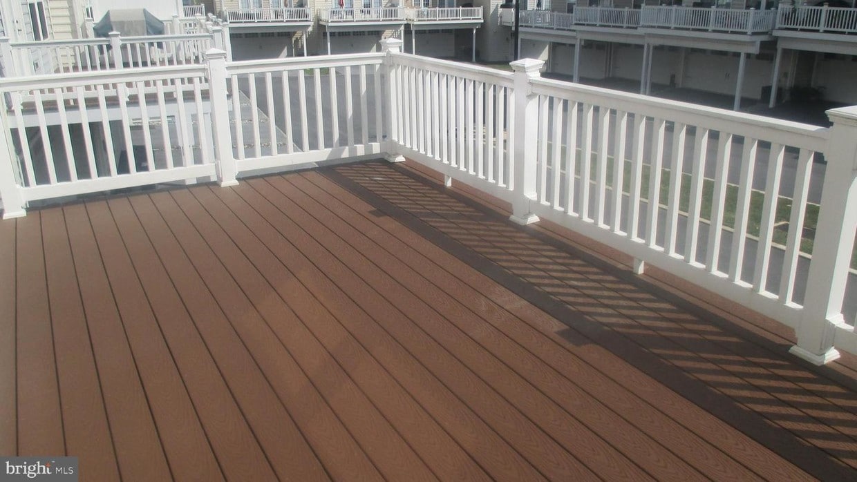 Foto del edificio - 211 Quarry Point Rd