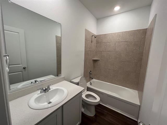 Foto del edificio - 5628 Elwood Dr
