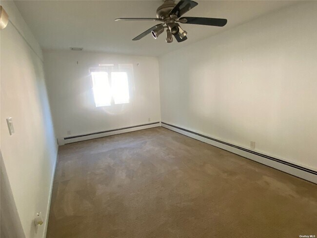 Building Photo - 37 Golden Gate Dr